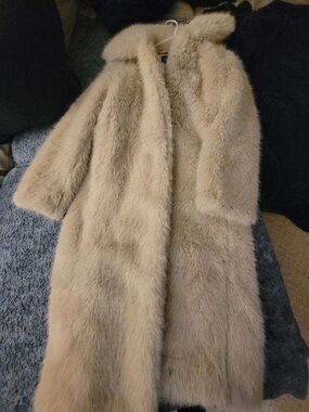GAP Faux Fur Coat in Light Taupe